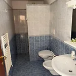 Flora Hotel 2*