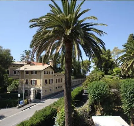 Flora Szálloda Bogliasco